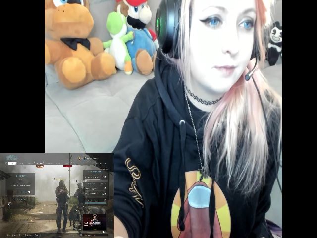 Live sex webcam photo for PrincessBluu #253567965