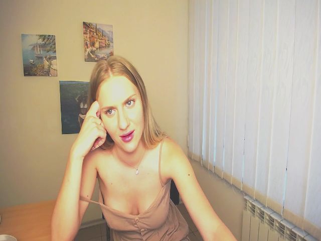 Live sex webcam photo for Likainflower #263103446