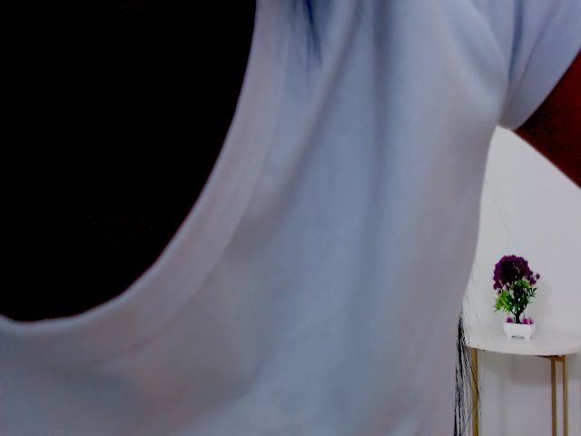 Live sex webcam photo for SaharaSaenz_ #255381828