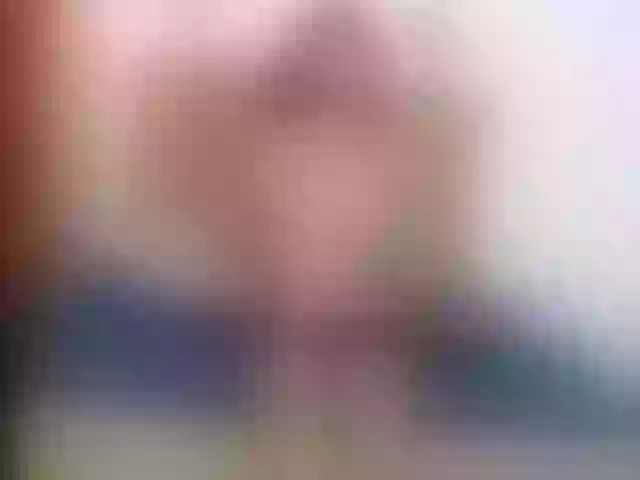 Live sex webcam photo for honey-sara96 #252743656