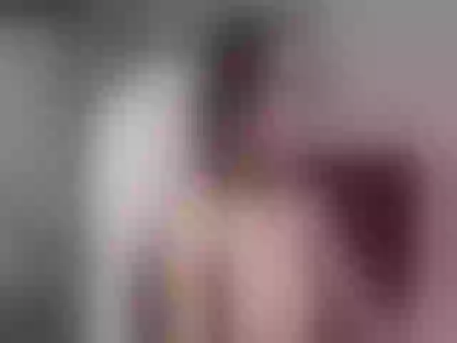 Live sex webcam photo for Sun_kissed1 #259801324