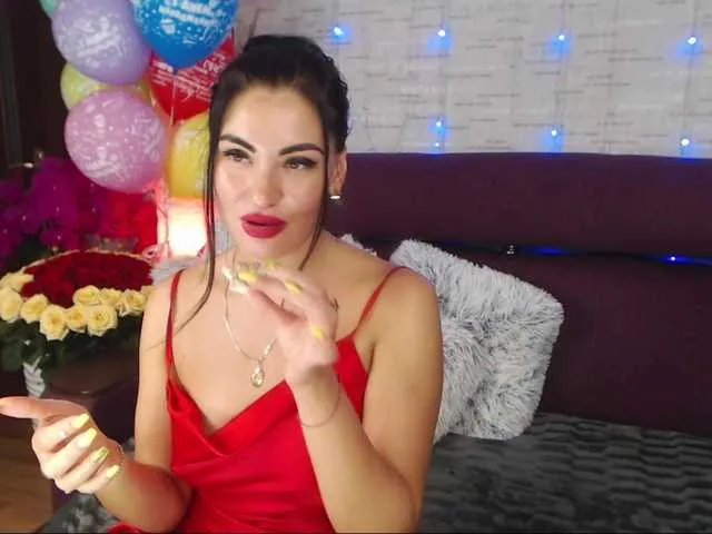 Live sex webcam photo for Madelynn #287960325