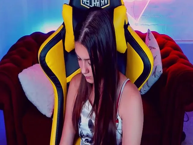 Live sex webcam photo for ReginaVin #258607677