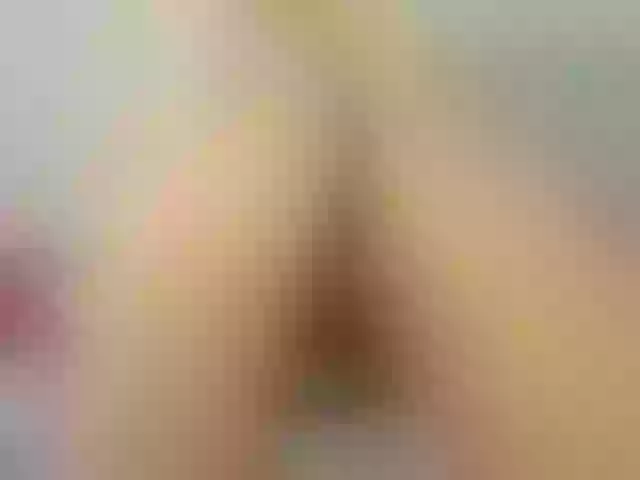 Live sex webcam photo for SexyDione #245089560