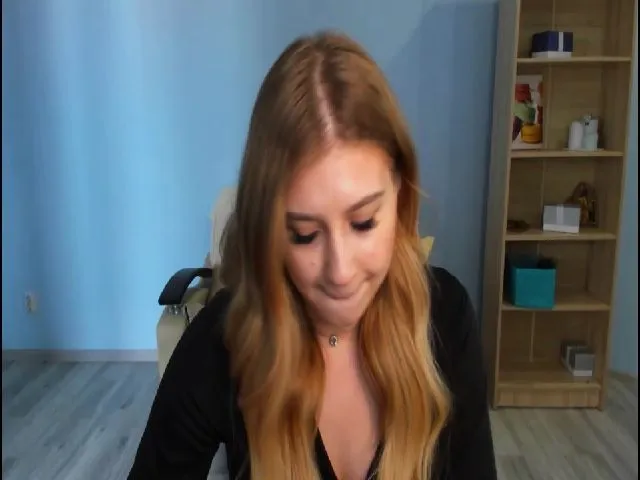 Live sex webcam photo for Playmind #252498677