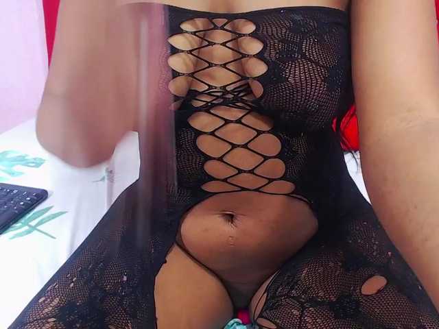 Live sex webcam photo for sarahwilliam #241111415