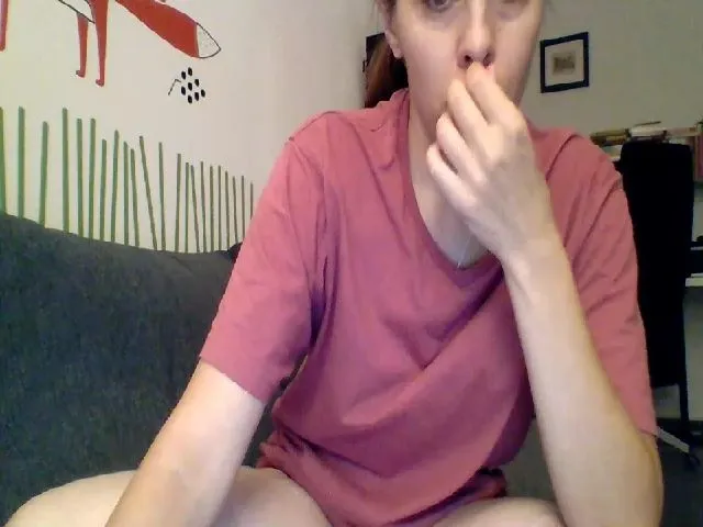 Live sex webcam photo for FoxMoony #257737579