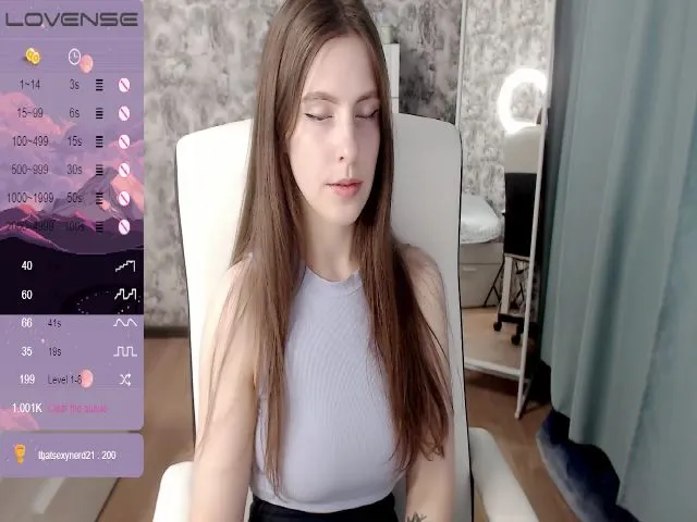 Live sex webcam photo for DarkKate #252712808