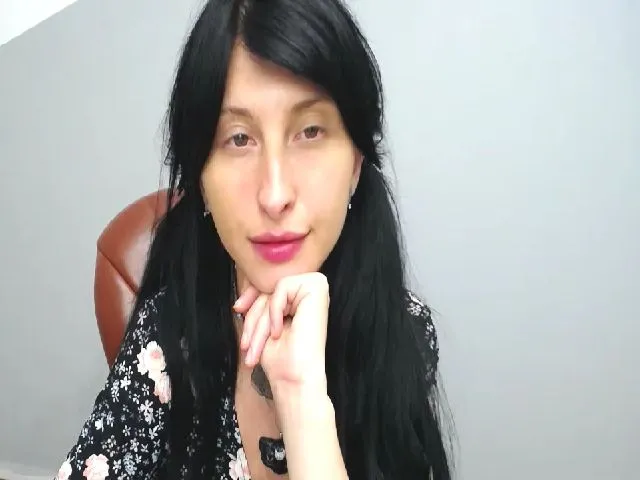Live sex webcam photo for SnowSpacee #255164780