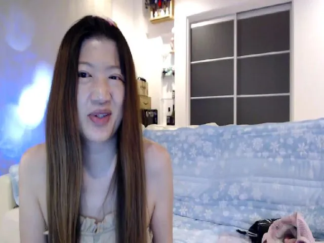 Live sex webcam photo for SilViAjpn #263101574