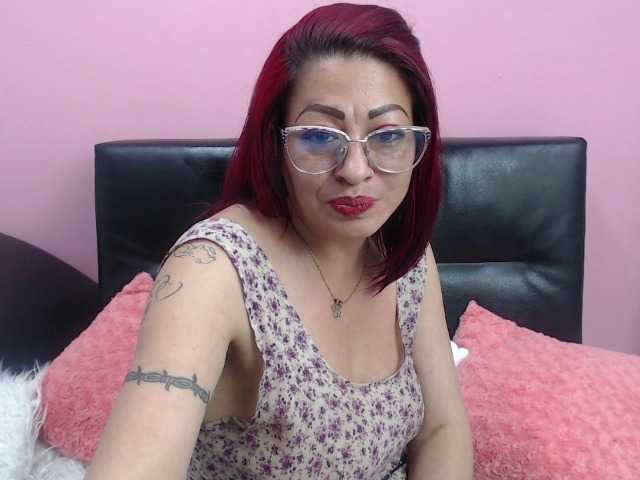 Live sex webcam photo for miranda-spark #241913259