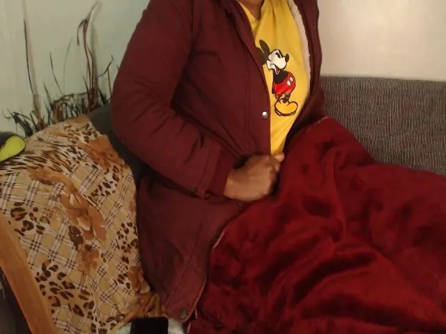 Live sex webcam photo for ChoccLisa #259646736