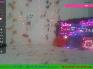 Live sex webcam photo for Honey0811 #240585242