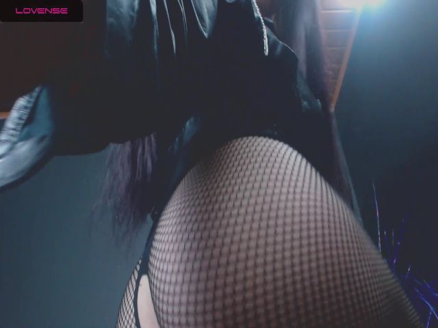 Live sex webcam photo for samantasmithh #265283397