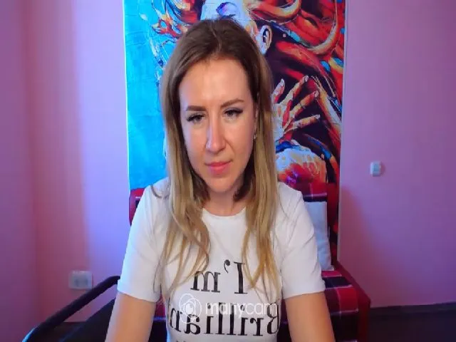 Live sex webcam photo for LoveMe_All #256798278