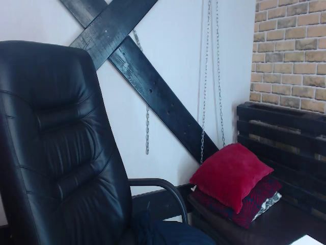 Live sex webcam photo for Lily_jay #260376334