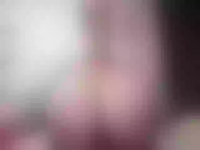 Live sex webcam photo for LovelyClara4u #258400605
