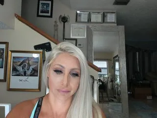 Live sex webcam photo for adrianna_fox #287952924