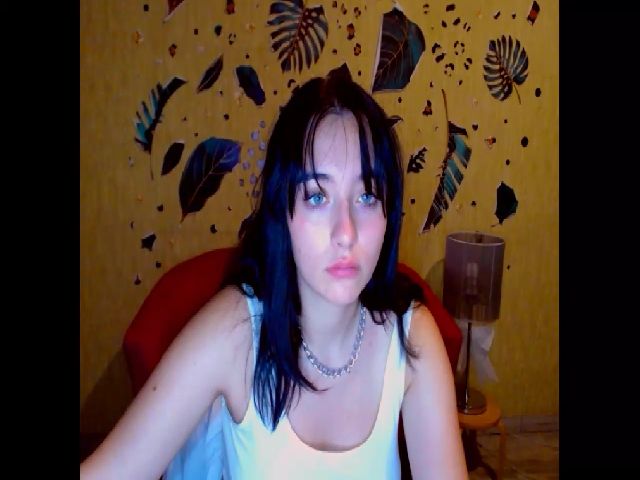 Live sex webcam photo for Vaness__A #265618140