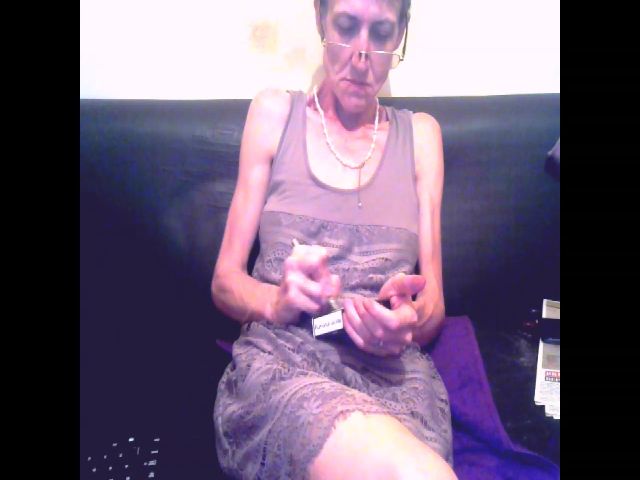 Live sex webcam photo for Sexygeny #252921550