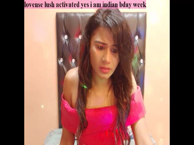 Live sex webcam photo for PARADISEQEEN #254893909