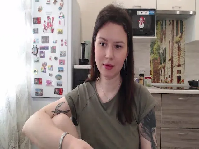 Live sex webcam photo for WonderXGirlXX #262648370