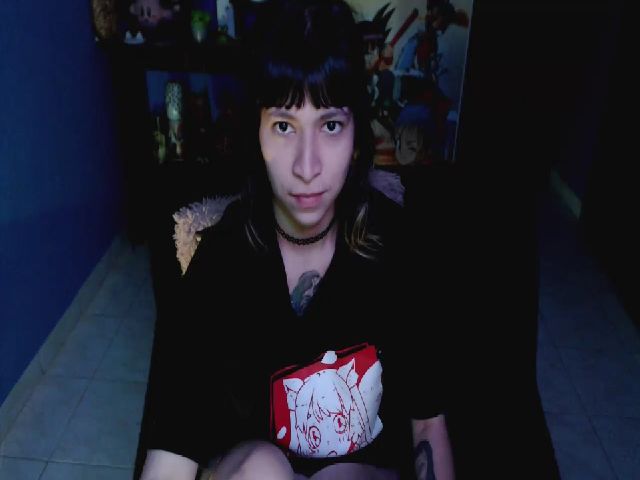 Live sex webcam photo for umaru_michae #255271675