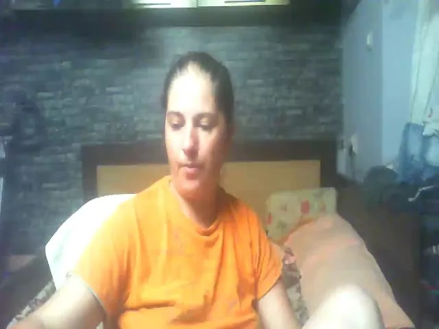 Live sex webcam photo for MGabrielle #259772287