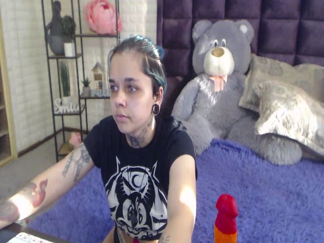 Live sex webcam photo for DarkElf_ #252558124