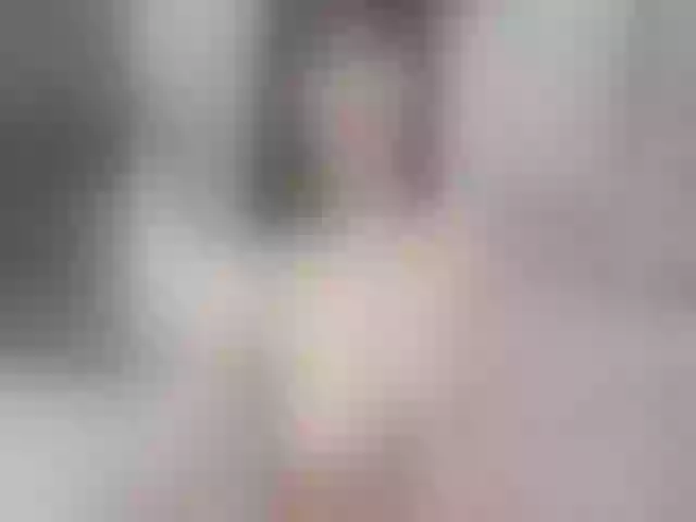 Live sex webcam photo for Oxxme #255117798