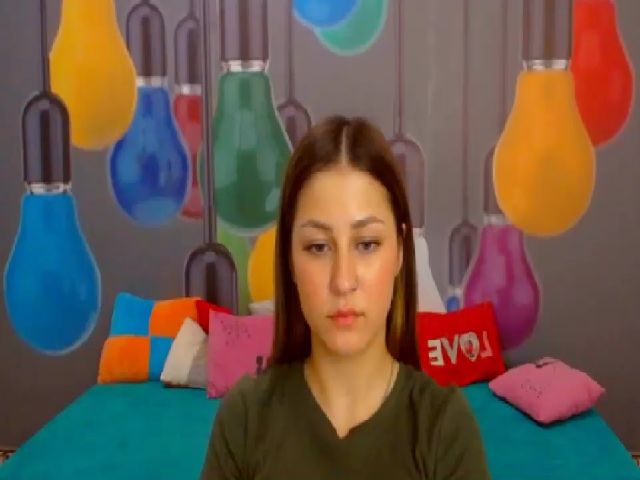 Live sex webcam photo for MsDream_ #253659322