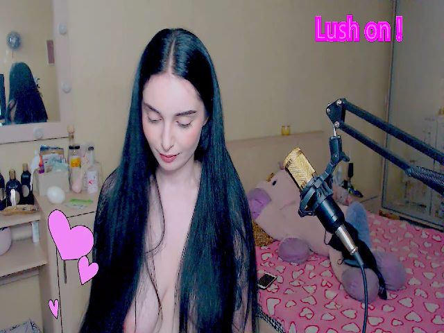 Live sex webcam photo for sunshinebabee #263975369