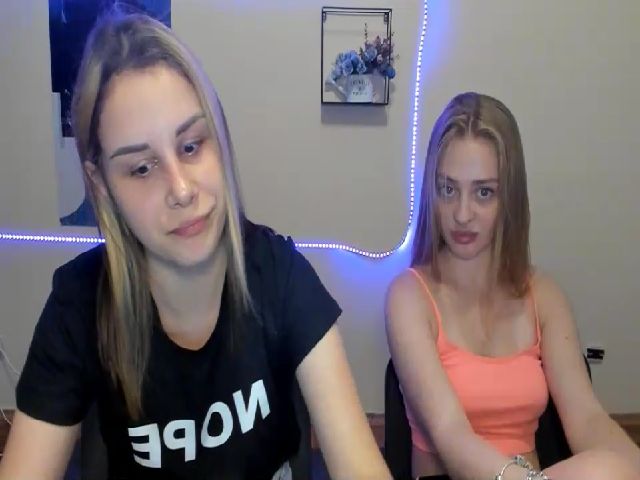 Live sex webcam photo for PolliMilk #258555211