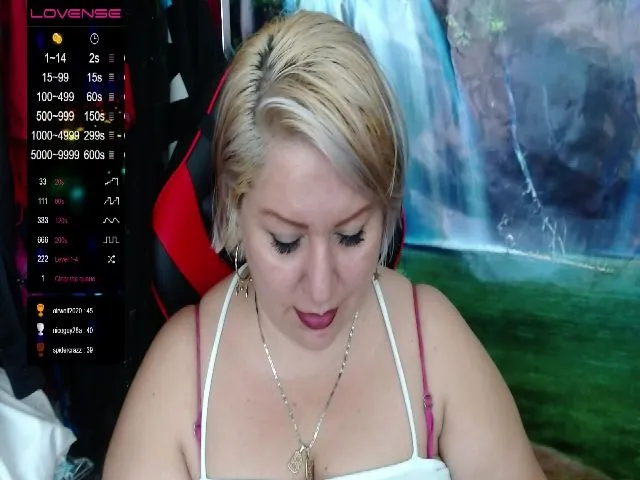 Live sex webcam photo for Brenda_becker #259630375