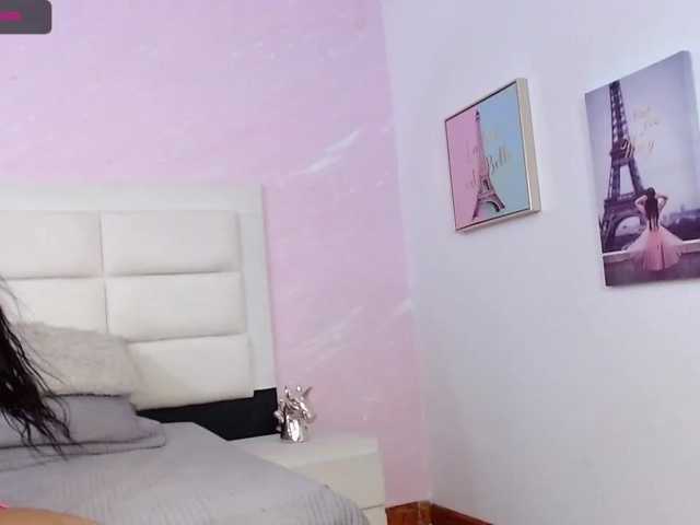 Live sex webcam photo for alisha-kim #255195005