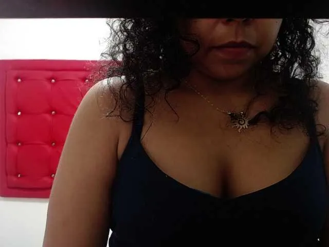 Live sex webcam photo for toryyblackk #241371626