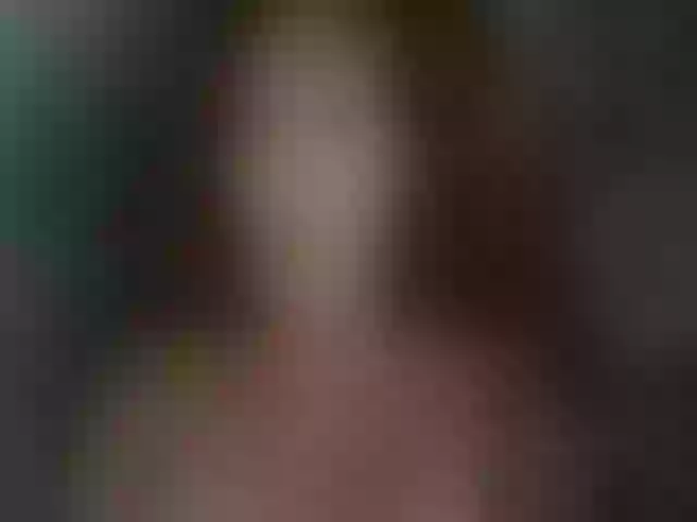 Live sex webcam photo for MissRose2792 #255855925