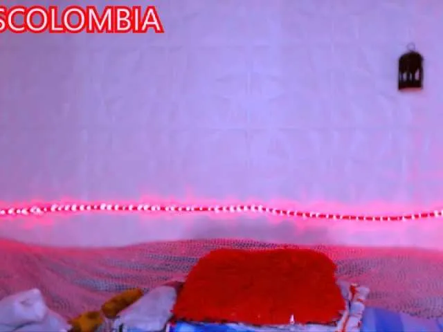 Live sex webcam photo for Julieatm #242772365