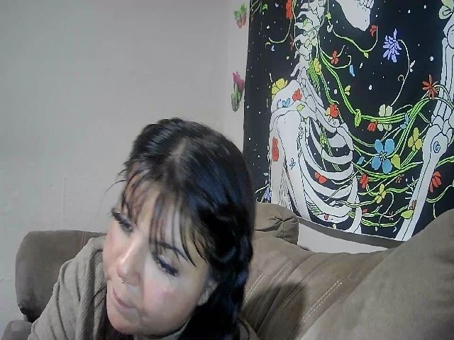 Live sex webcam photo for Lilmisspurp #259842488