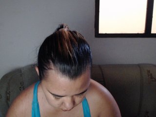 Live sex webcam photo for julianahothot #240494078