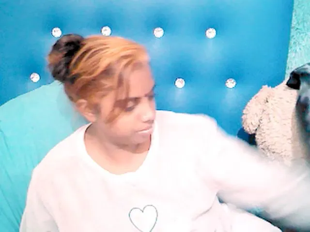 Live sex webcam photo for Indianpride #264634742