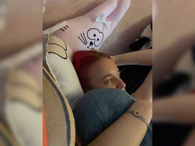 Live sex webcam photo for KiraLiLime #287989961