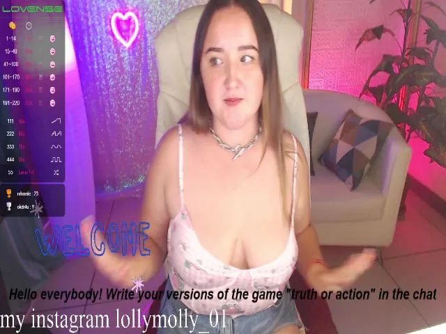Live sex webcam photo for MollyLoo #255117190