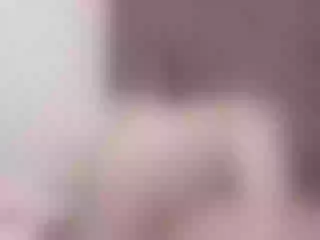 Live sex webcam photo for GreenBlondie #255439796