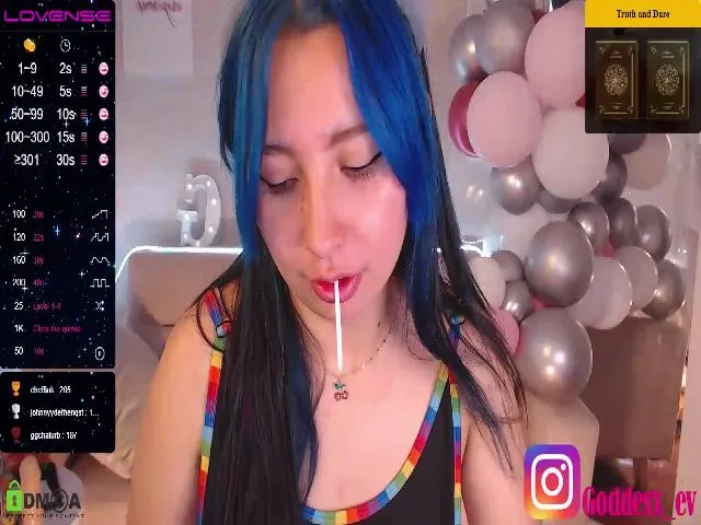 Live sex webcam photo for Tokio_Es #264360246