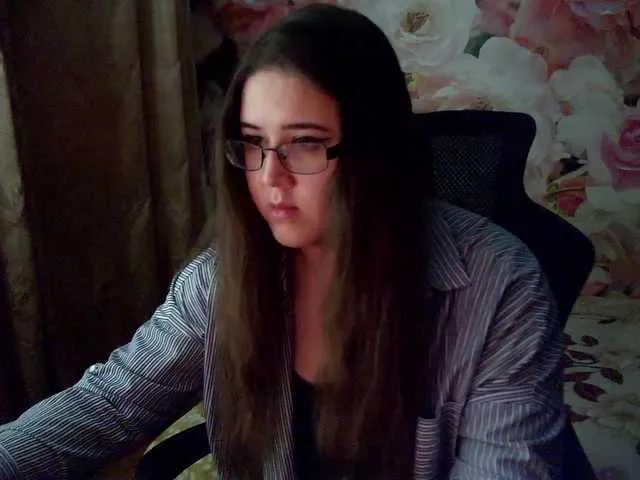 Live sex webcam photo for OverseerX #287982528