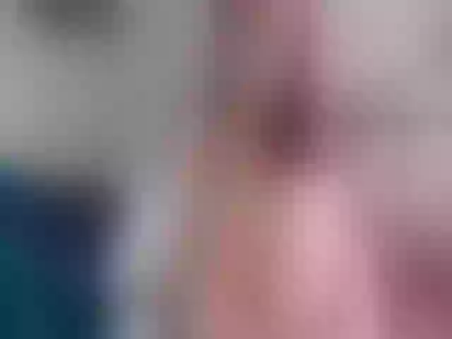 Live sex webcam photo for GiovanniD1 #260540567
