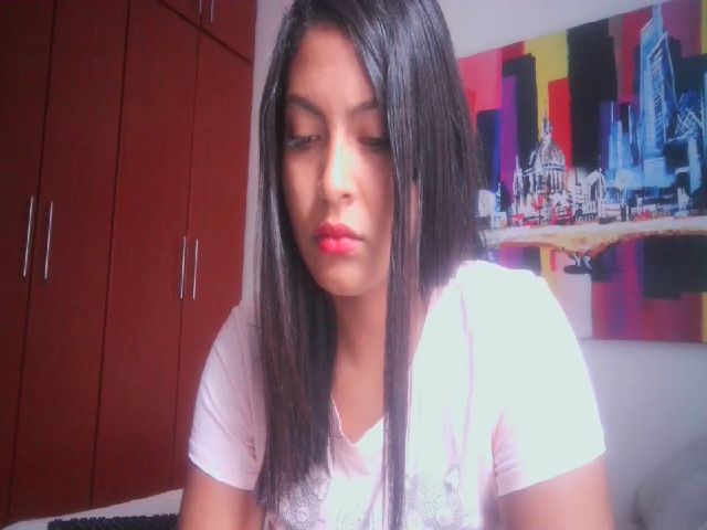 Live sex webcam photo for Sofiaparker1 #254222904