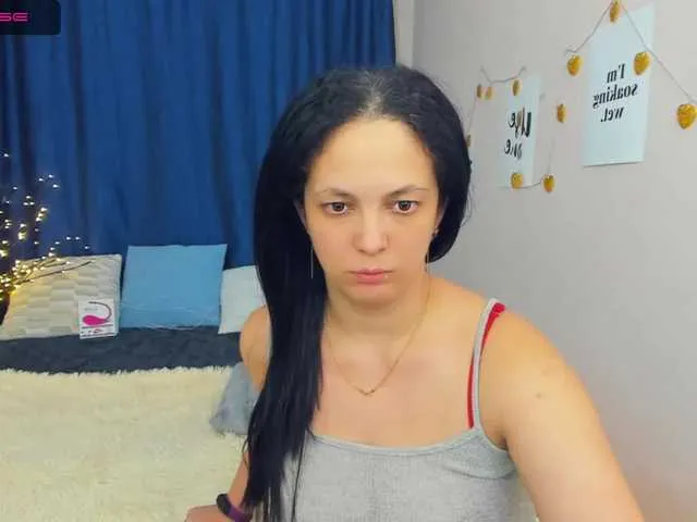 Live sex webcam photo for MilfVenus #241001490