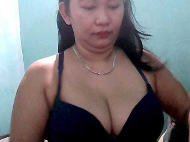 Live sex webcam photo for wildmom4u #256548768